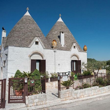 Grandi Trulli Bed & Breakfast Alberobello Exteriör bild